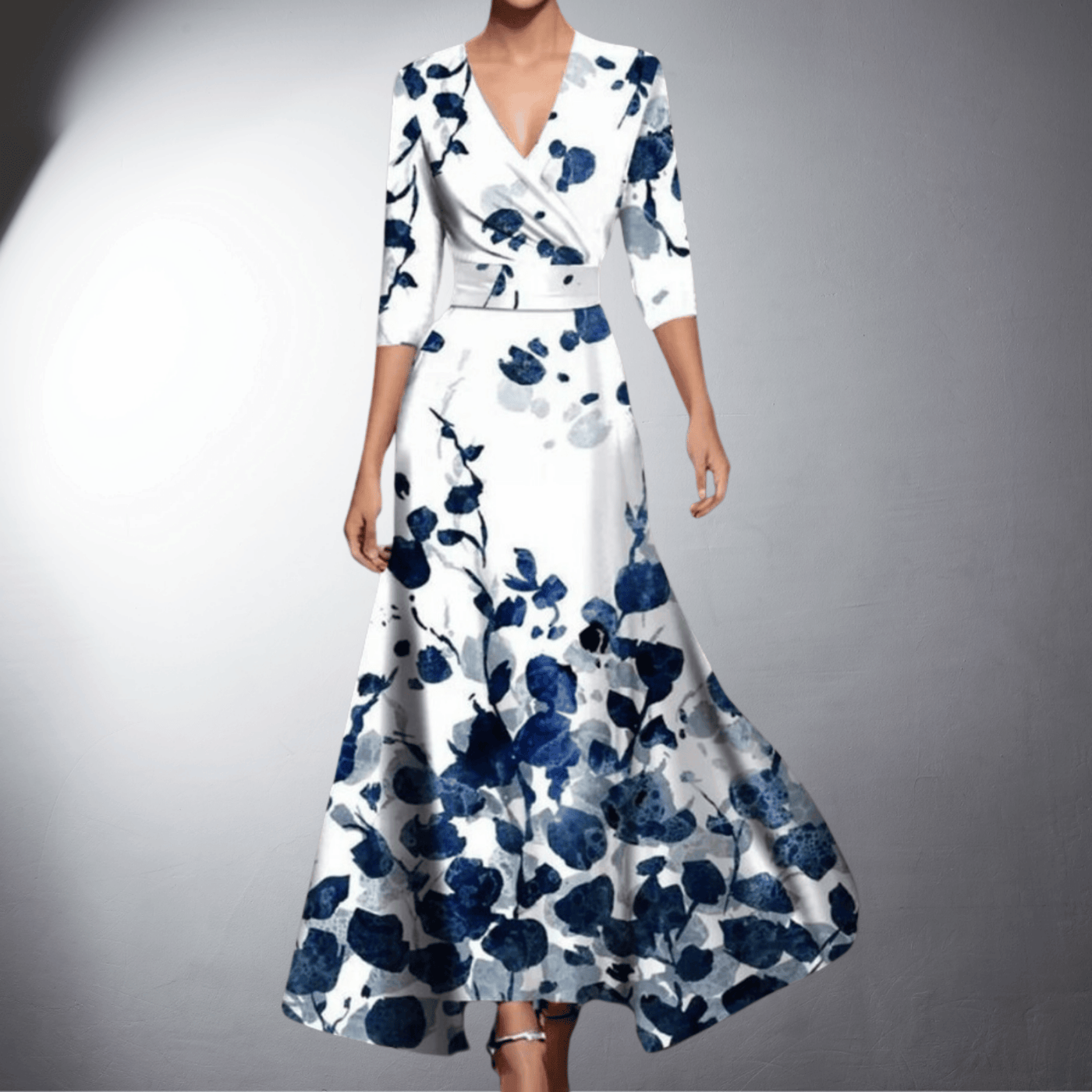 Nunzia | Elegant evening dress with floral charm
