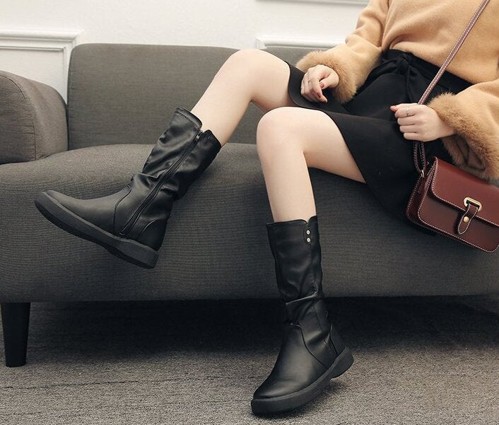Victoria - Elegant high boots for women