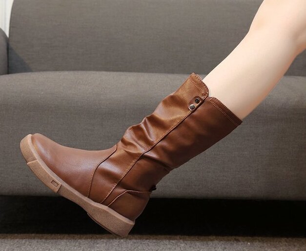 Victoria - Elegant high boots for women