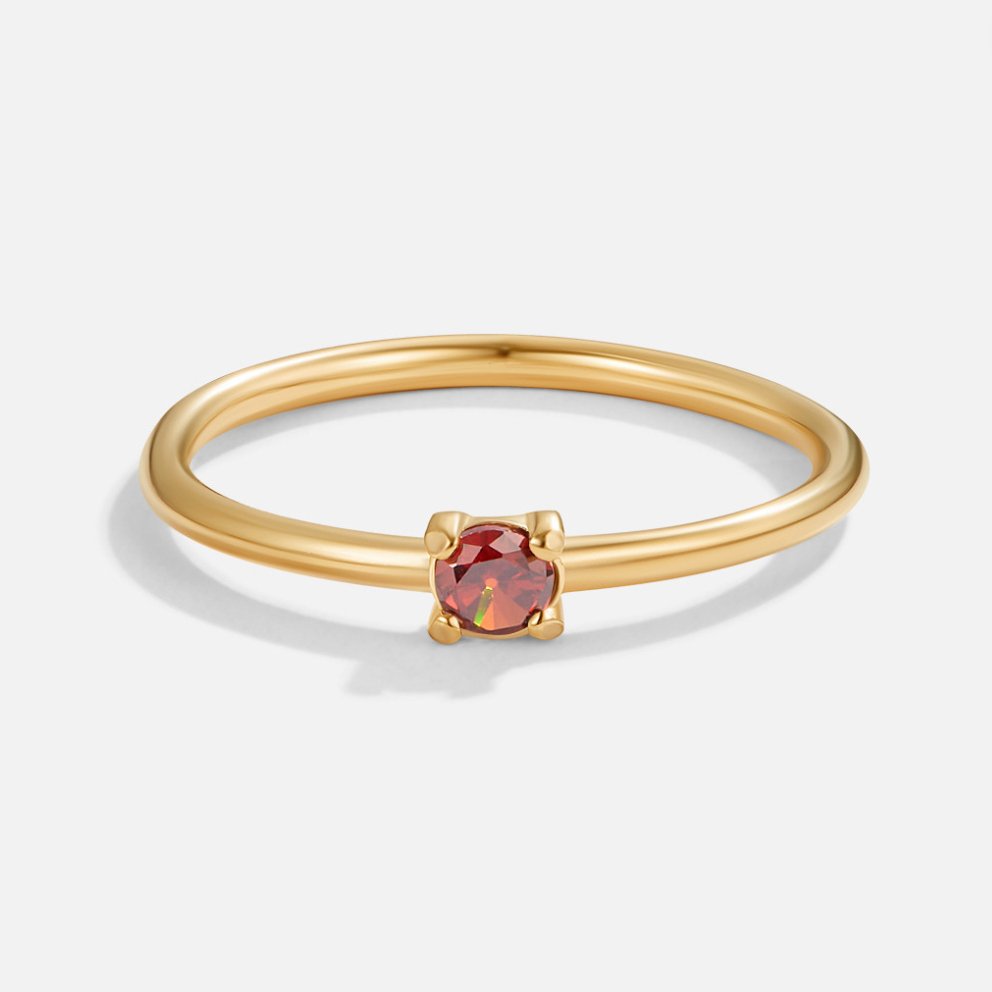 Anillos de oro de piedra de nacimiento