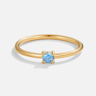 Anillos de oro de piedra de nacimiento