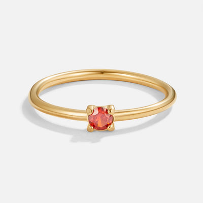 Anillos de oro de piedra de nacimiento