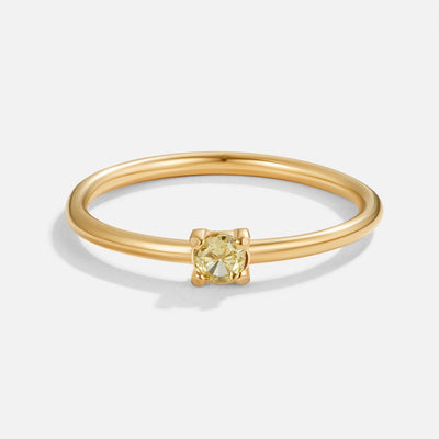 Anillos de oro de piedra de nacimiento